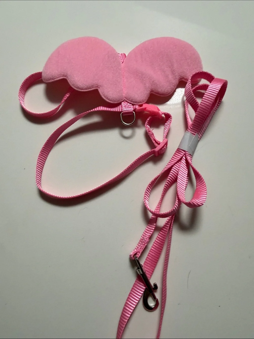 Pink Winged Pet Harness with Leash/10 pet hangers